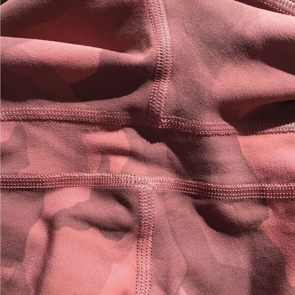 Lululemon Align High Rise Pant 28” Pink Camouflage New Size 12 - Picture 10 of 10